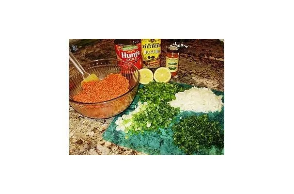 Tabbouleh z czerwoną komosą ryżową