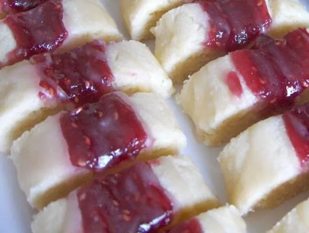 Ciasteczka Xocai z czekoladą i malinami